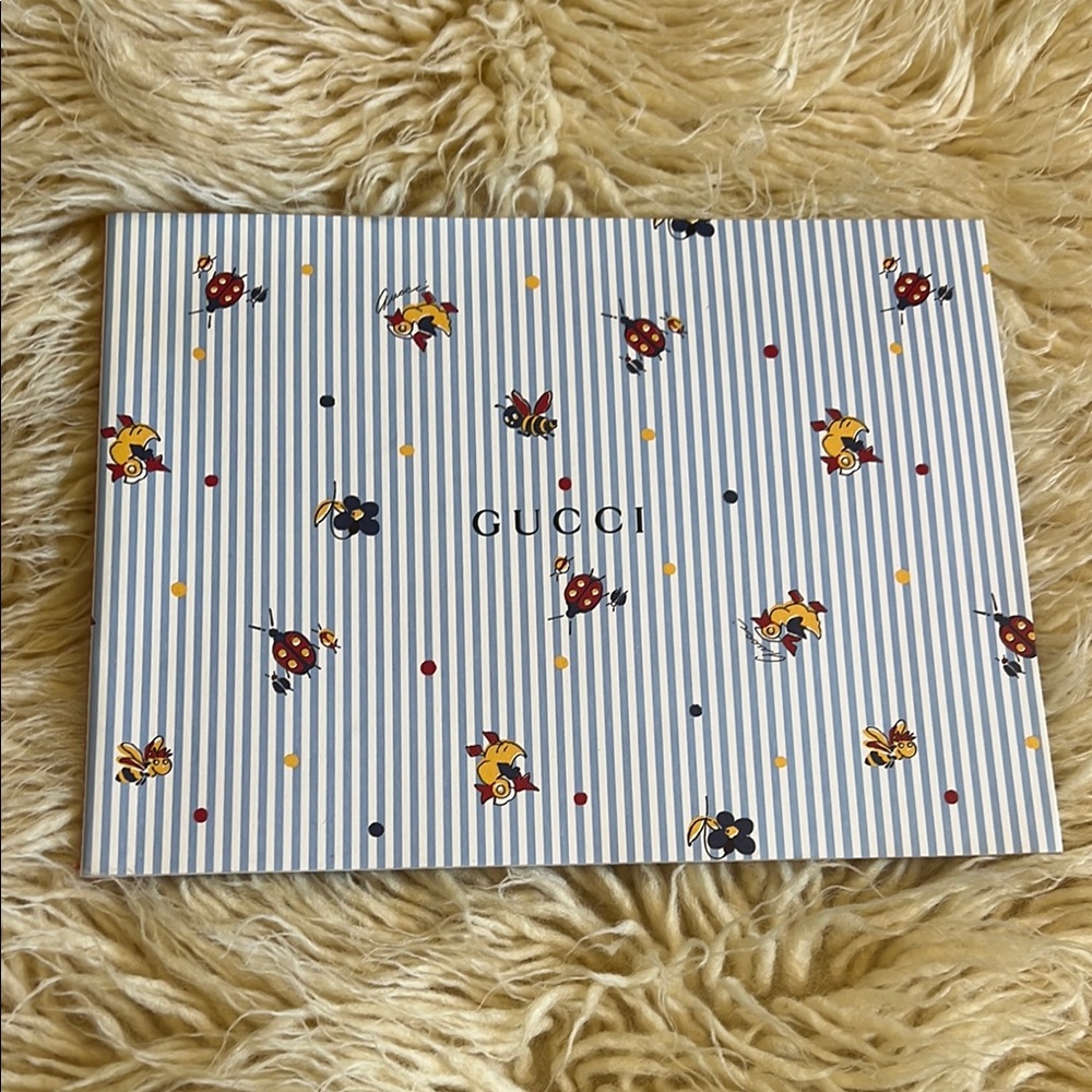 MAKE OFFER!
Gucci kids activity book - collectible